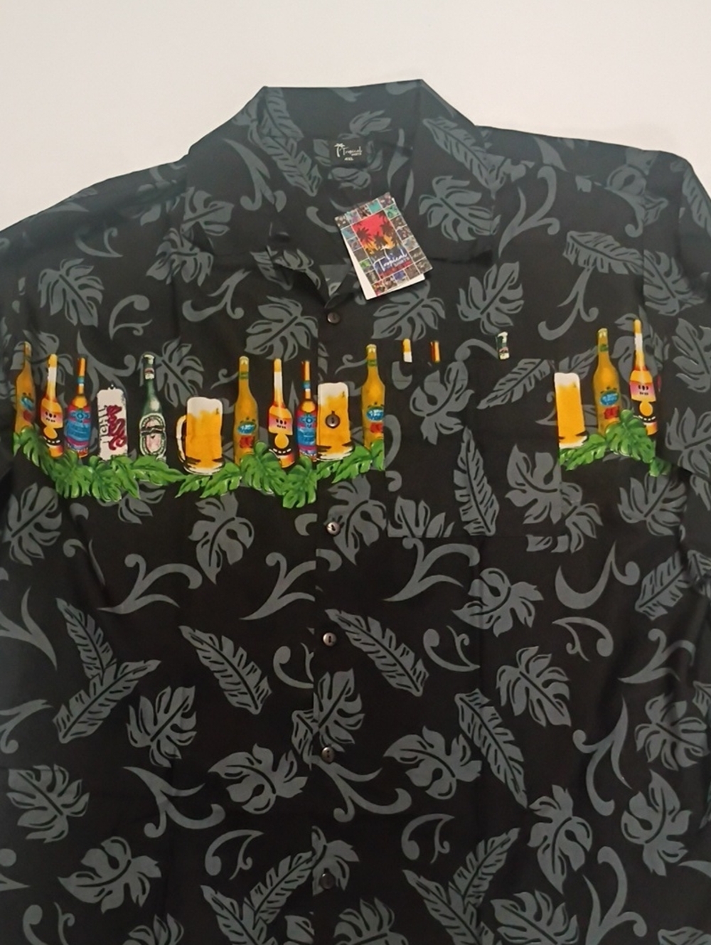 Men's Black Hawaiian Shirt with Beer Bottle Border Tropical Shirts New With Tags